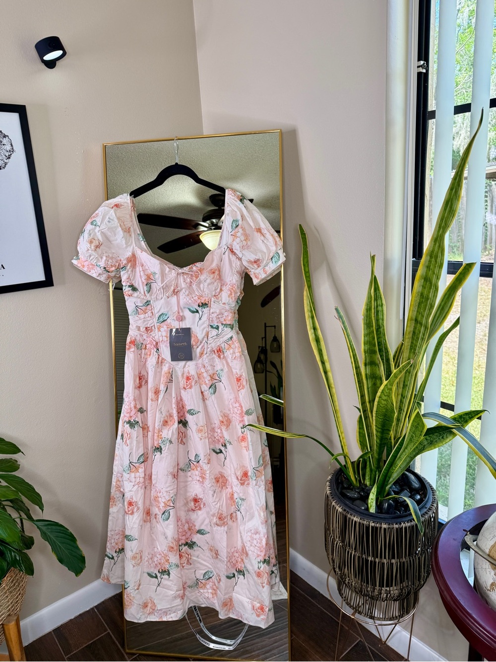 House of CB LULABELL Peach Floral Cotton Puff Sleeve Midi Dress NWT - Picture 6 of 9